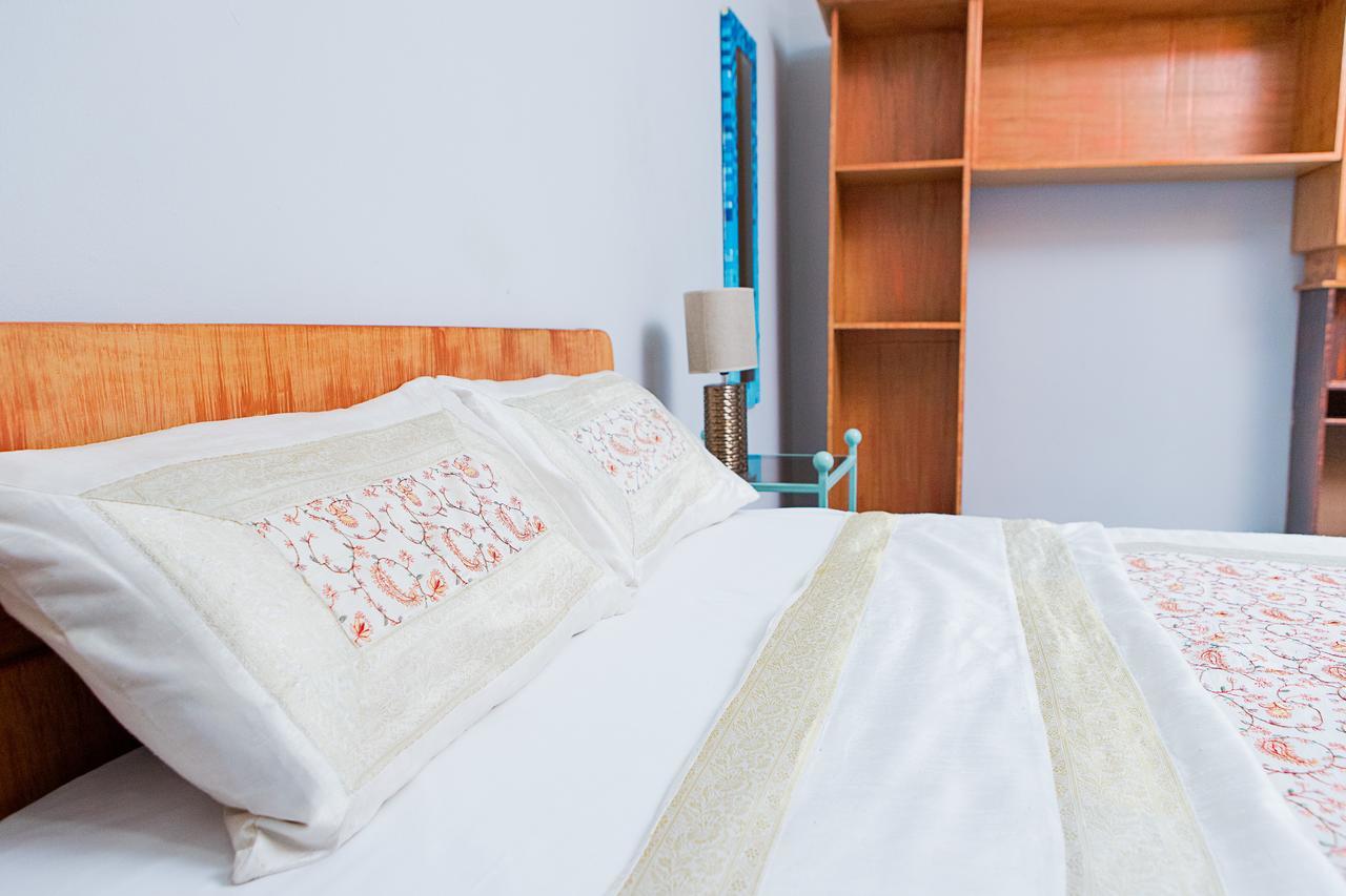 Maxwell Court Apartments Akra Dış mekan fotoğraf