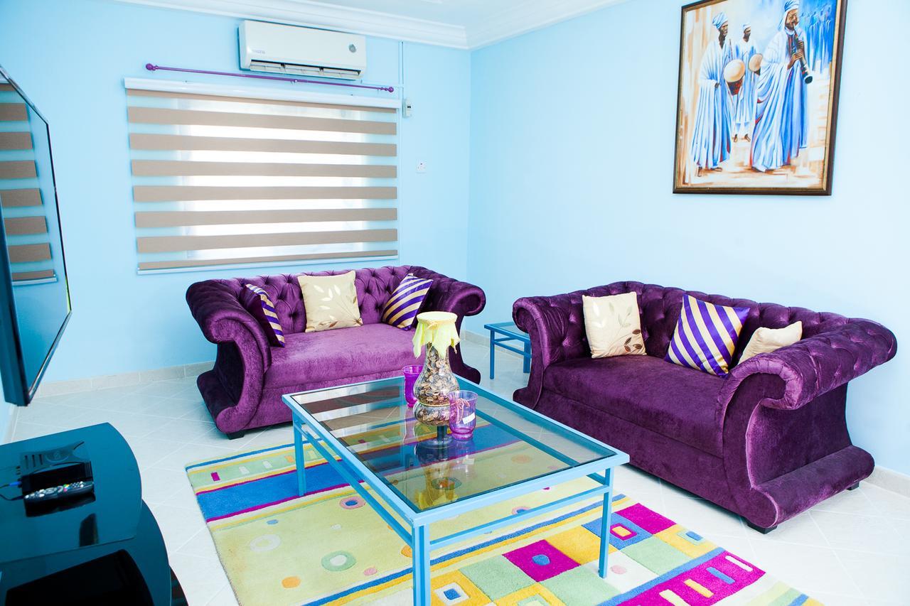 Maxwell Court Apartments Akra Dış mekan fotoğraf