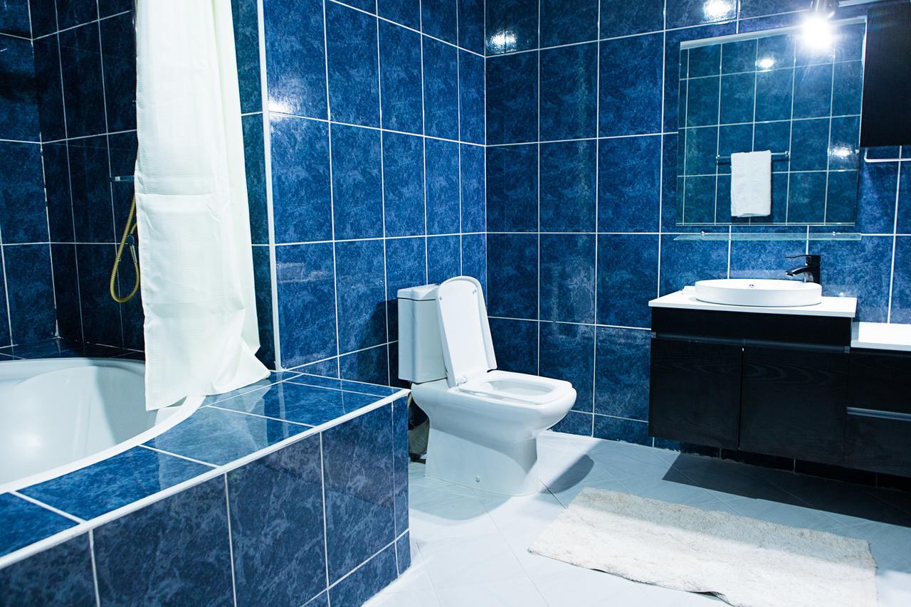Maxwell Court Apartments Akra Dış mekan fotoğraf