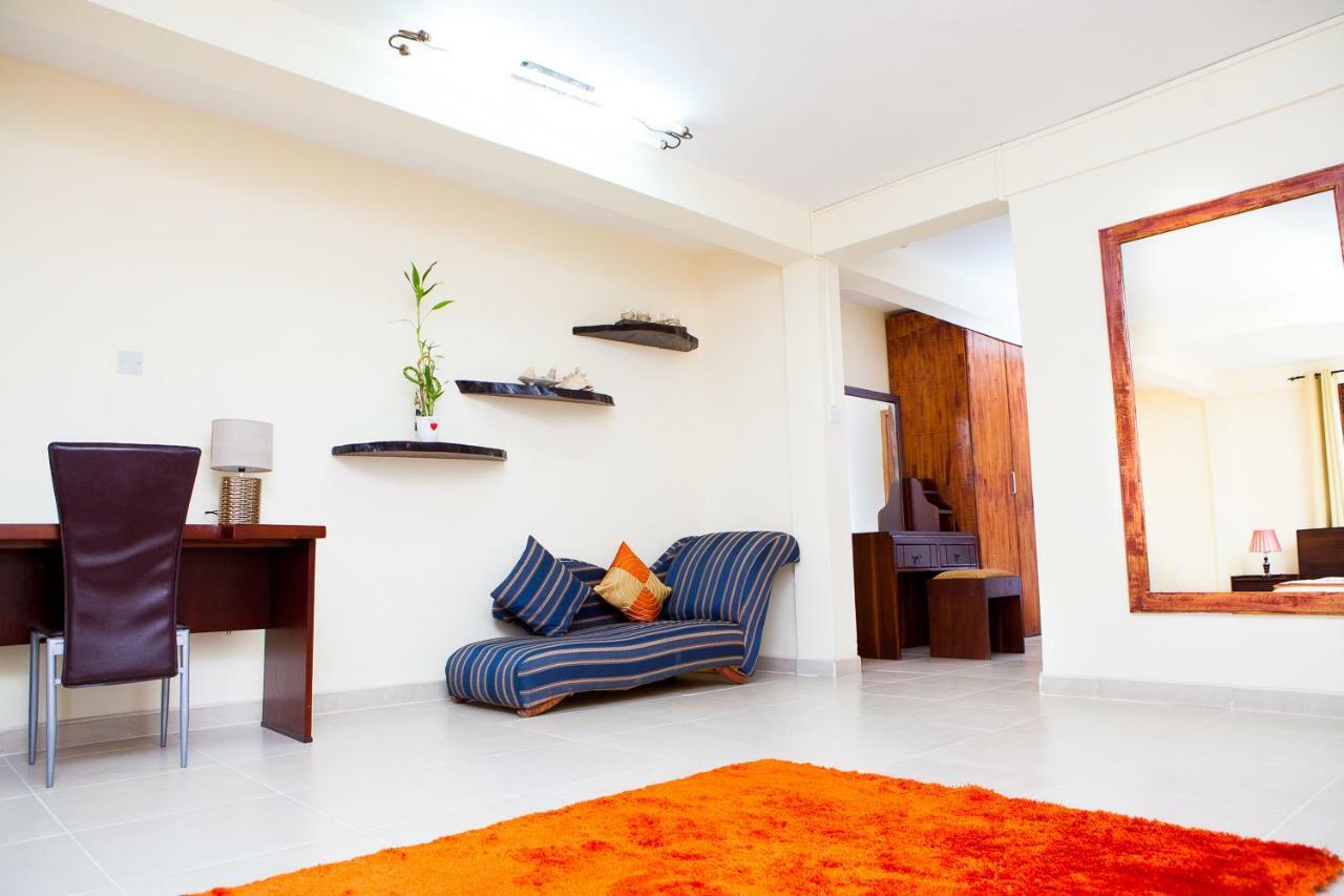 Maxwell Court Apartments Akra Dış mekan fotoğraf